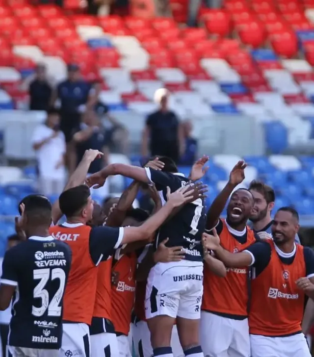 Remo vence o Amazonas e é o novo líder da Série B