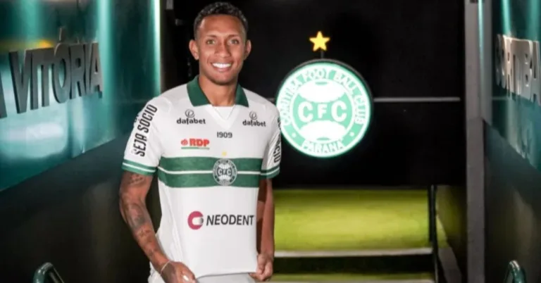 O mercado da bola segue movimentado na Série B e no exterior, e um dos nomes que começa a ganhar força nas negociações é o do atacante Wesley Pomba,