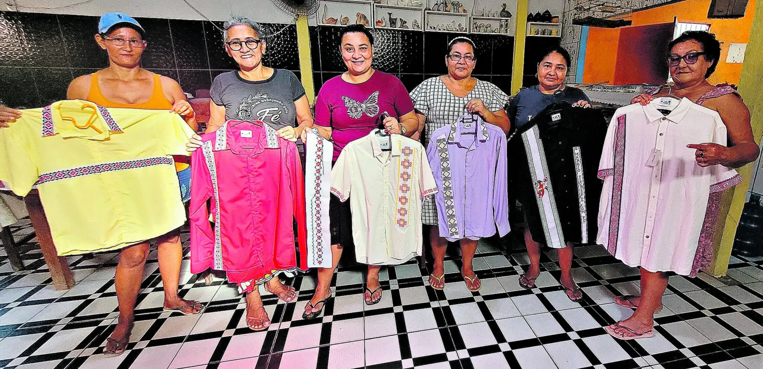 Camisas bordadas à mão com padrões ancestrais vão ser produzidas para o evento FOTO: DIVULGAÇÃO Camisas bordadas à mão com padrões ancestrais vão ser produzidas para o evento FOTO: DIVULGAÇÃO
