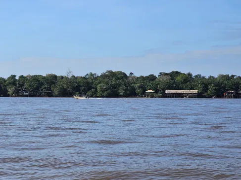 A cidade de Belém possui 301 setores de risco de inundação e 88 áreas com risco de erosão na região das ilhas do Combu, Cotijuba, Mosqueiro e Outeiro