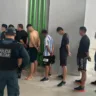 Todos os envolvidos foram conduzidos ao Juizado Especial do Torcedor (JECRIM), instalado no estádio, para os procedimentos judiciais.
