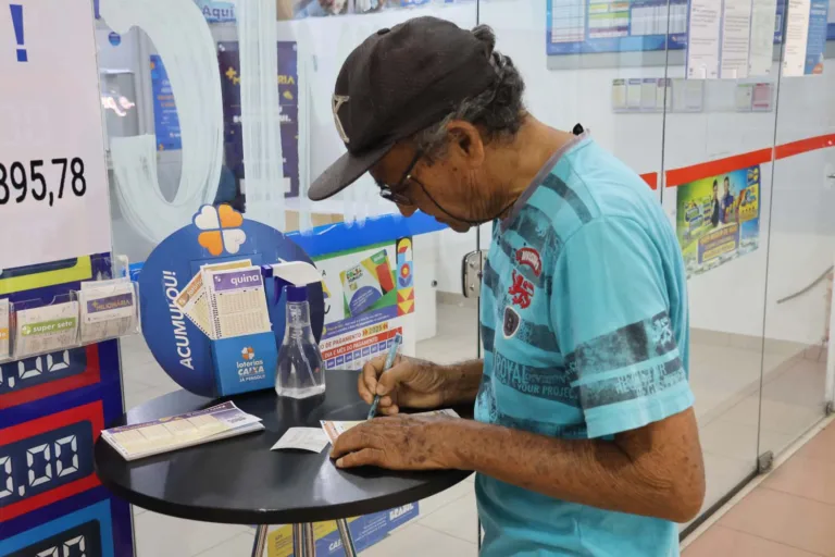 O concurso 2863 da Mega-Sena, sorteado na noite de quinta-feira (15) pela Caixa Econômica Federal, não teve ganhadores no prêmio principal