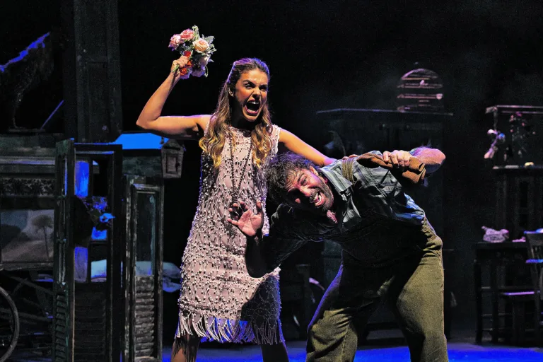 Uma das novelas mais amadas e marcantes da teledramaturgia brasileira, “O Cravo e a Rosa”, de Walcyr Carrasco, ganhou adaptação inédita para o teatro