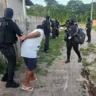 A Polícia Civil do Pará deflagrou na manhã desta quinta-feira (22) a operação “Muralha Estadual”, com o objetivo de dar cumprimento a mais de 300 mandados