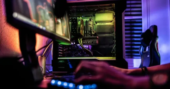 Iniciativa oferece 8 mil bolsas para jogadores de e-sports e futuros streamers