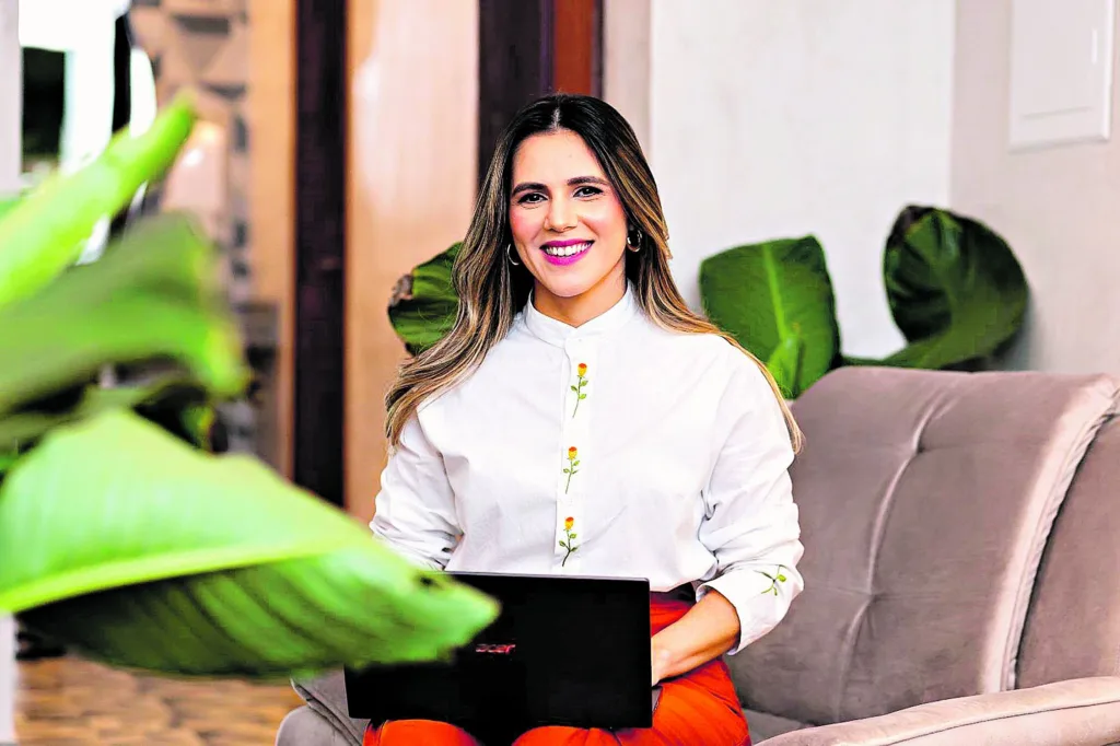 A advogada Gabrielle Maués explica que a adesão ao protocolo é obrigatória para vários setores