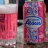 O refrigerante é tão icônico que, mesmo depois de ser comprado pela gigante Coca-Cola, suas características originais foram preservadas.