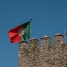 O governo de Portugal anunciou que cerca de 18 mil imigrantes terão que deixar o país nas próximas semanas após terem seus pedidos de residência negados.