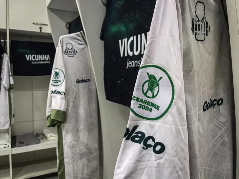 Floresta e Retrô se enfrentam neste domingo (4), às 16h30 (horário de Brasília), no Estádio Domingão, em Horizonte (CE),