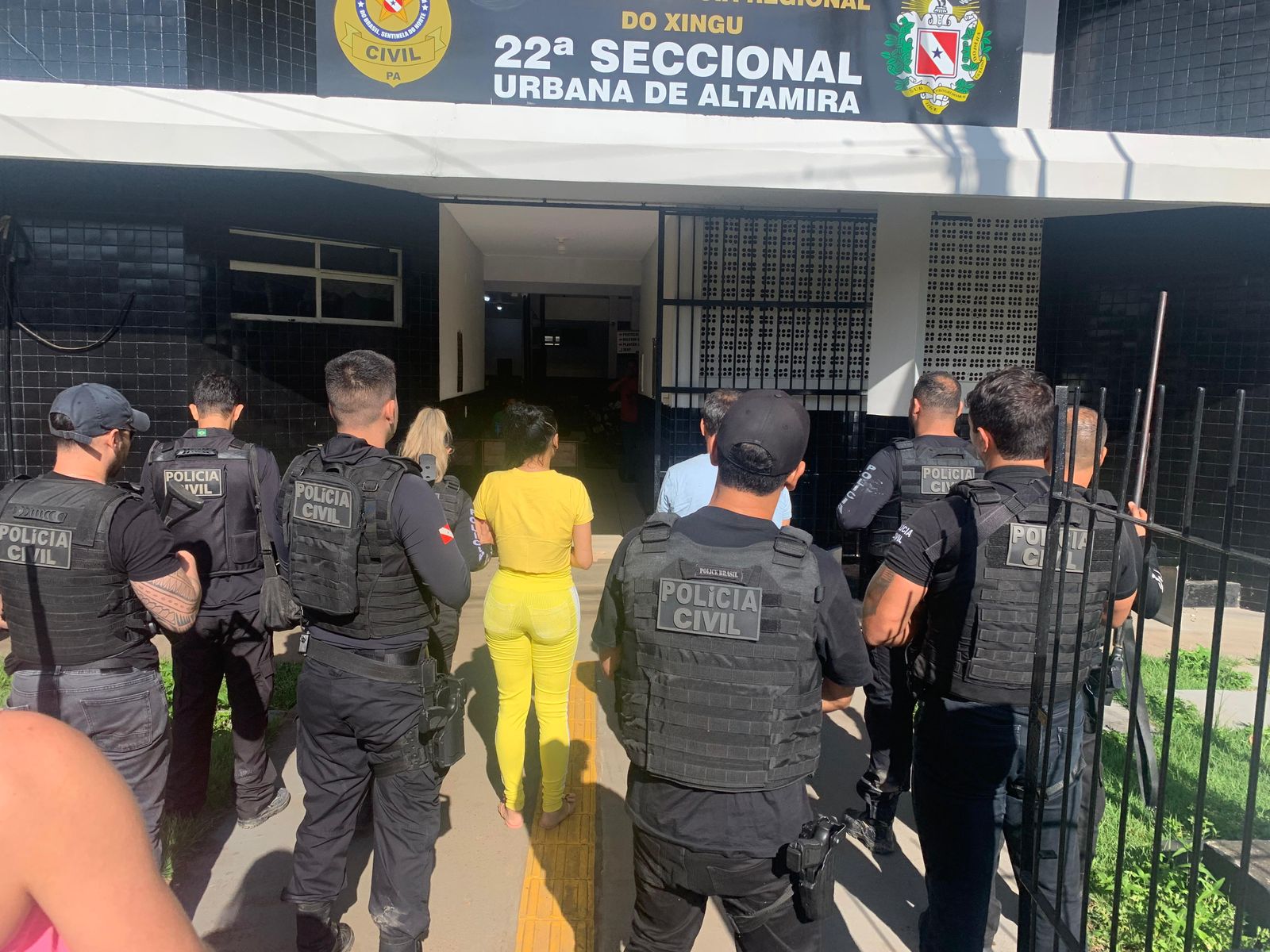 No final de abril, a jovem Mônica Carvalho Rosa, de 23 anos, foi brutalmente assassinada a tiros por um pistoleiro que desceu de uma caminhonete e disparou contra a vítima quando ela chegava na casa da mãe, no município de Brasil Novo, região sul do Pará.