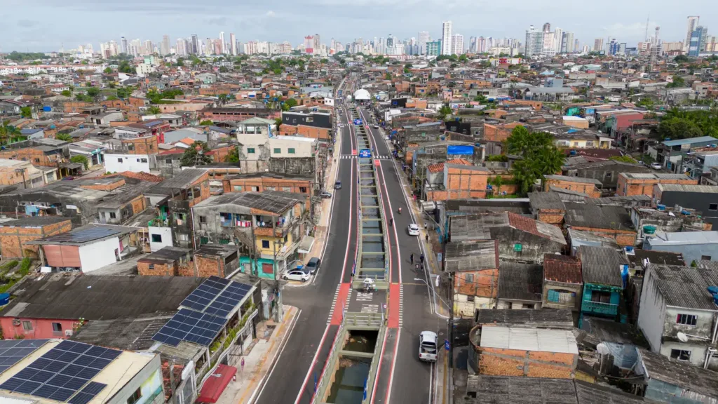 Sistema de escoamento integra a Bacia do Tucunduba e faz parte do projeto de saneamento de 13 canais em benefício de 500 mil pessoas