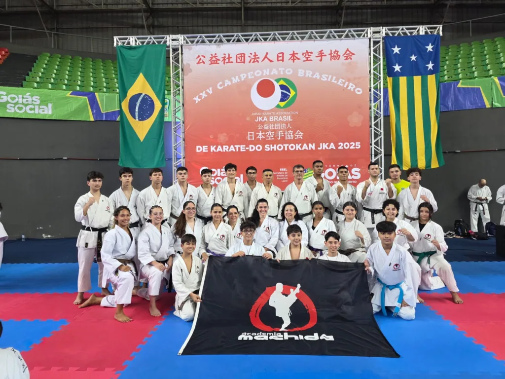 Atletas paraenses conquistam 12 ouros em campeonato de Karatê