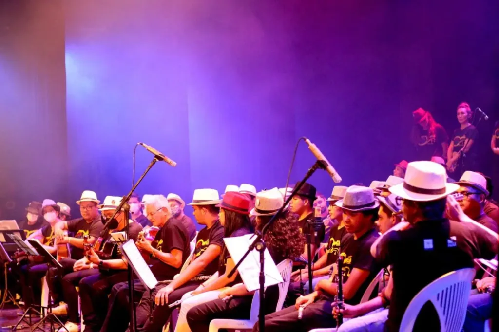 Teatro Waldemar Henrique recebe concerto gratuito do projeto 'Choro do Pará' Teatro Waldemar Henrique recebe concerto gratuito do projeto 'Choro do Pará'
