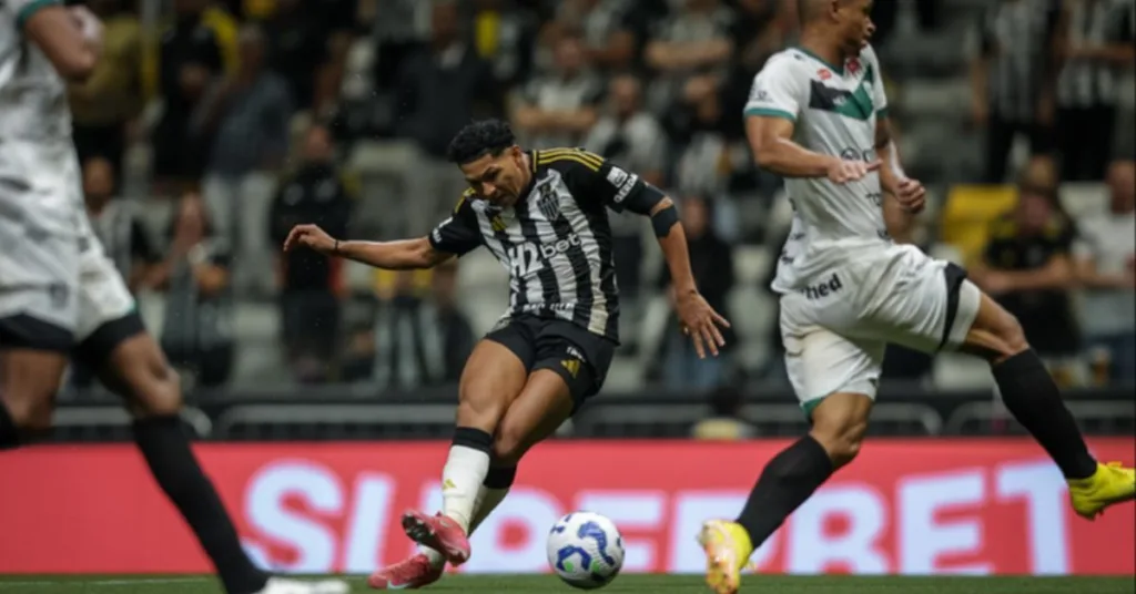 Rony deixou o seu na goleada. Foto: galo