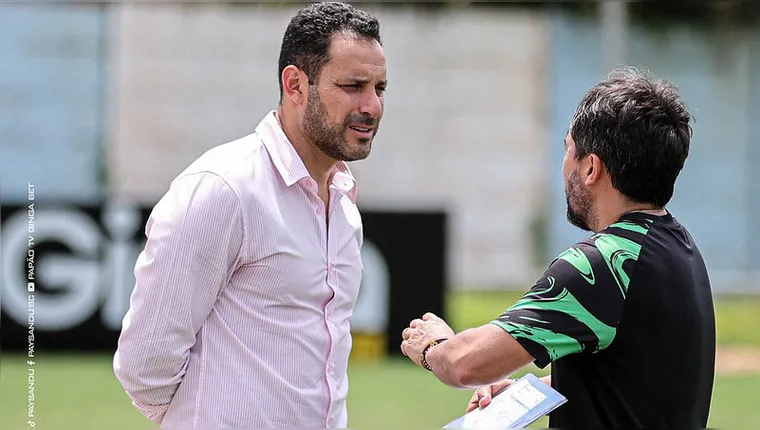 A vida de Carlos Frontini, novo executivo de futebol do Paysandu, mudou significativamente desde sua última passagem como atacante do Clube do Remo