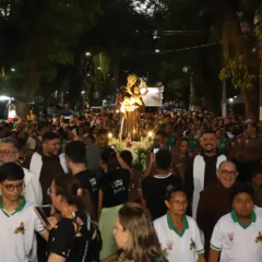 Ao desembarcarem no Brasil, essas tradições encontraram aqui um terreno propício, pela coincidência com os costumes dos povos originários. Foto: Wagner Almeida
