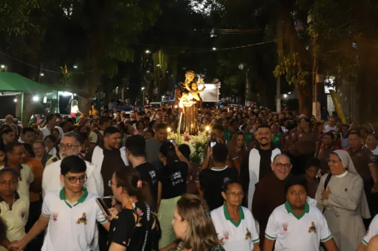 Ao desembarcarem no Brasil, essas tradições encontraram aqui um terreno propício, pela coincidência com os costumes dos povos originários. Foto: Wagner Almeida