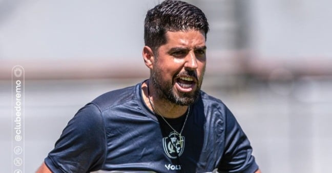 Levou um pouco mais de tempo do que o razoável, mas o Remo finalmente oficializou ontem a contratação do técnico Antônio Oliveira