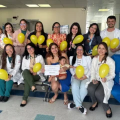 O bebê foi internado na enfermaria com 1 mês e 3 dias de vida, e permaneceu hospitalizado até completar um ano de idade, no último dia 12 de junho.