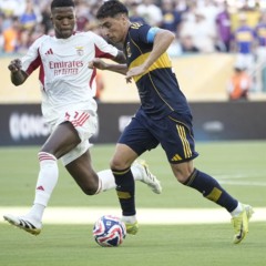 Dois jogadores argentinos tiraram do Boca Juniors a chance de estrear na Copa do Mundo de Clubes com uma vitória sobre o Benfica, nesta segunda-feira (16)