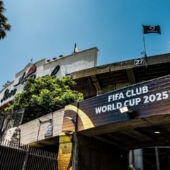 O confronto será realizado no histórico Rose Bowl, nos Estados Unidos, e marca o duelo de duas equipes que ainda não venceram na competição.