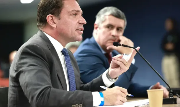 tual deputado federal pelo PL do Rio de Janeiro, Ramagem foi denunciado sob a acusação de usar a estrutura do órgão para espionar ilegalmente desafetos do ex-presidente. Fellipe Sampaio/STF