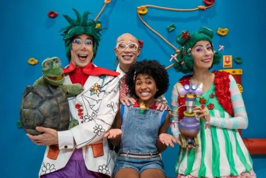 Rihanna apronta no Quintal da Cultura
