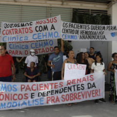 Pacientes chegaram a protestar contra o encerramento das atividades do CEHMO de Ananindeua foto: Wagner Almeida