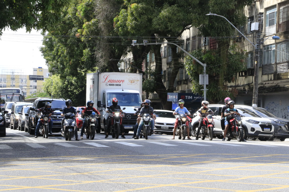 Crescimento da frota de motos no Estado foi de 18% em três anos

FOTO: ANTONIO MELO