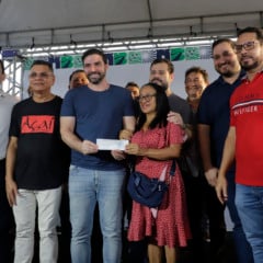 O prefeito Igor Normando entregou os espaços da Feira do Açaí, Pedra do Peixe e a Rua da Ladeira reformadas e revitalizadas. Foto: Wagner Almeida