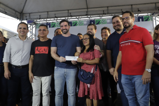 O prefeito Igor Normando entregou os espaços da Feira do Açaí, Pedra do Peixe e a Rua da Ladeira reformadas e revitalizadas. Foto: Wagner Almeida