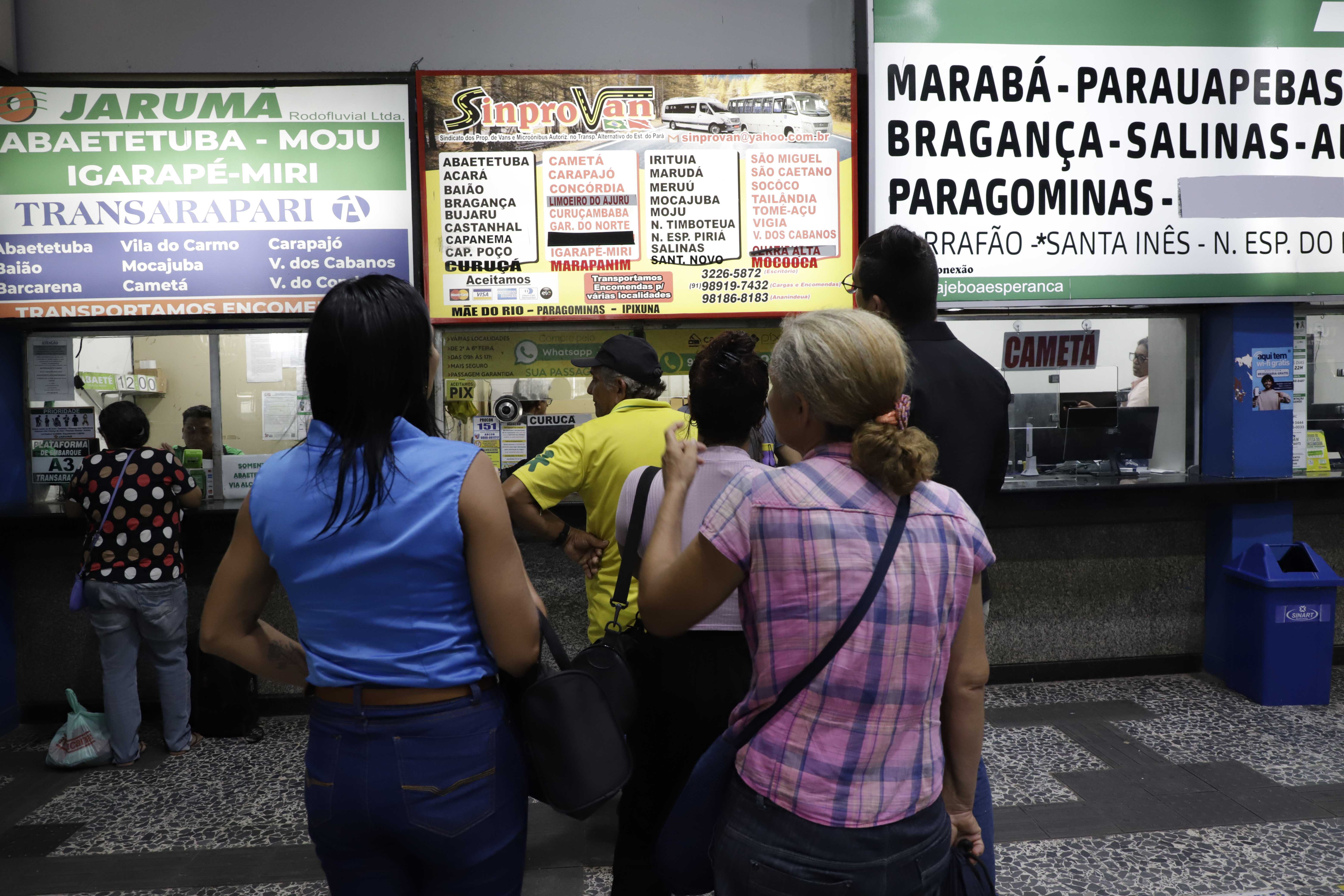 Milhares de pessoas devem passar pelo Terminal Rodoviário entre o feriado e o fim de semana.