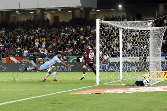 Os desinformados costumam dizer que o Re-Pa é como outro jogo qualquer, valendo três pontos e sem consequências.