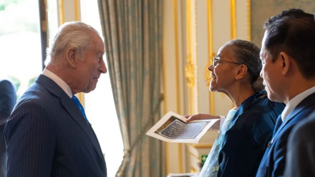 A ministra do Meio Ambiente, Marina Silva, se reuniu em Londres com o rei Charles III e o príncipe William para tratar de temas ligados à agenda climática,