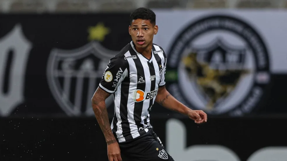 O Remo anunciou nesta terça-feira (10/6) a contratação do atacante Marrony, de 26 anos. O jogador pertence ao Midtjylland, da Dinamarca