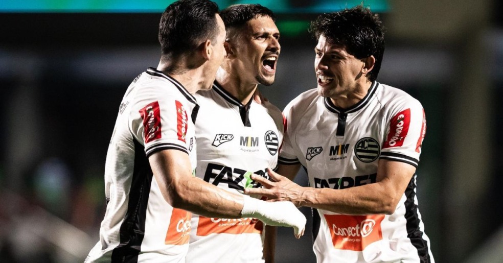 Paysandu volta à lanterna da Série B após vitória do Athletic sobre o Goiás