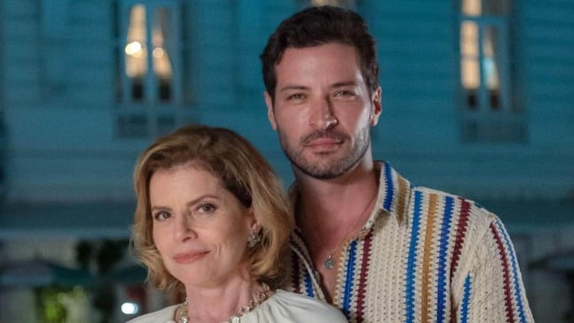 Odete Roitman (Debora Bloch) e Walter (Leandro Lima)