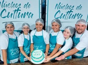 Formação promove valorização de receitas tradicionais brasileiras e capacita jovens para o mercado de trabalho e o empreendedorismo local.

