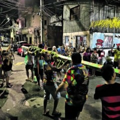 Ocorreu ontem, 16, o levantamento do mastro de São João da festividade dedicada ao santo promovida pelos moradores da passagem Marcílio Dias, no Jurunas