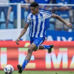 O Paysandu está próximo de oficializar a contratação do atacante Maurício Garcez, de 28 anos. O jogador, que pertence ao Avaí