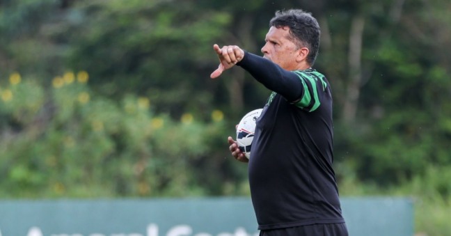 Claudinei deve promover mudanças para o jogo deste sábado - Foto: Matheus Vieira/PSC