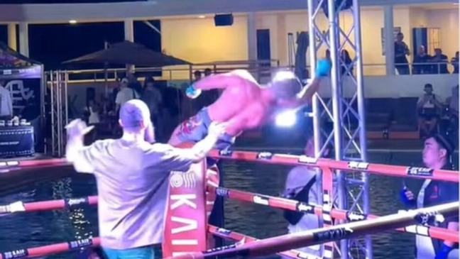 O atleta russo Ivan Parshikov, ex-integrante do evento asiático One Championship, sofreu um choque elétrico durante uma luta de boxe