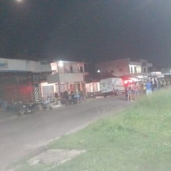 Na noite de segunda-feira (16), por volta das 19h30min, a Polícia Militar foi acionada para atender uma ocorrência de homicídio dentro de uma residência