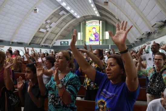 A festividade de Nossa Senhora do Perpétuo Socorro, no bairro do Telégrafo, em Belém, encerrou-se nesta sexta-feira (27), dia da Santa