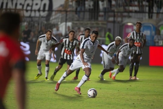 Neste domingo, o Remo conquistou uma vitória importante fora de casa ao derrotar o Athletic por 2 a 1. Foto: Samara Miranda/Remo
