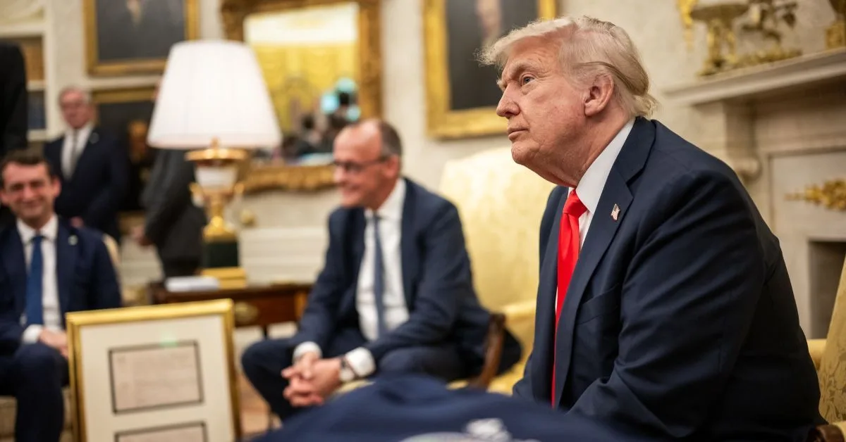 O governo de Donald Trump vai enviar 700 fuzileiros navais a Los Angeles para ajudar a conter os protestos pró-imigração que ocorrem na cidade O governo de Donald Trump vai enviar 700 fuzileiros navais a Los Angeles para ajudar a conter os protestos pró-imigração que ocorrem na cidade