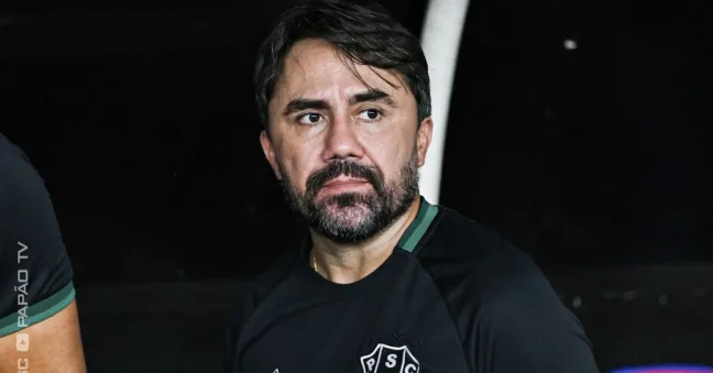 A passagem de Luizinho Lopes pelo comando técnico do Paysandu chegou ao fim