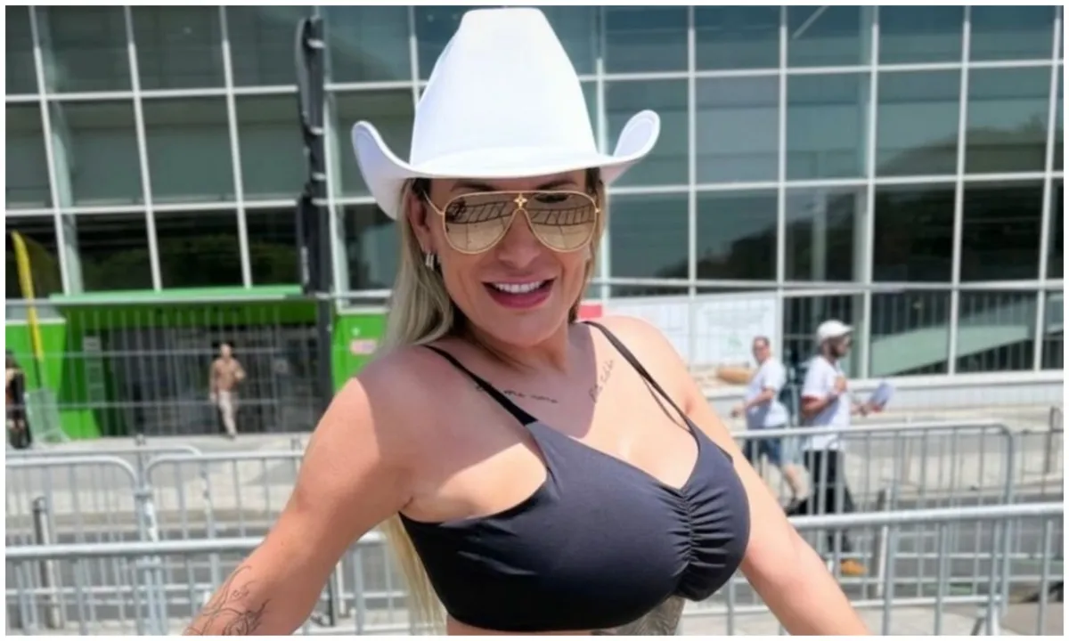 Andressa Urach enlouquece web ao aparecer em turnê de Beyoncé. ​Foto: Reprodução/Instagram
