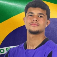 O goleiro Bruninho Samudio, filho de Eliza Samudio (1985–2010) e do ex-goleiro Bruno, foi convocado nesta quarta-feira (18) para integrar a Seleção Brasileira Sub-15.