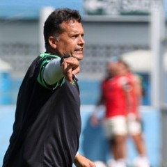 O técnico bicolor espera mudar o destino do Papão na temporada, com a fuga do time do Z-4 o quanto antes - Foto: Jorge Luis Totti/PSC